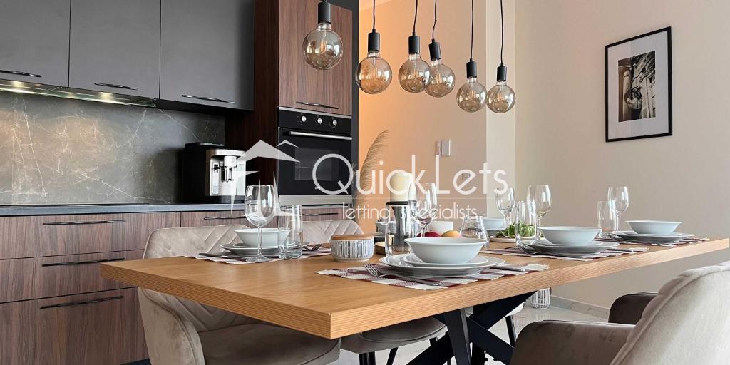 Penthouses in Msida - REF 86349 — QuickLets