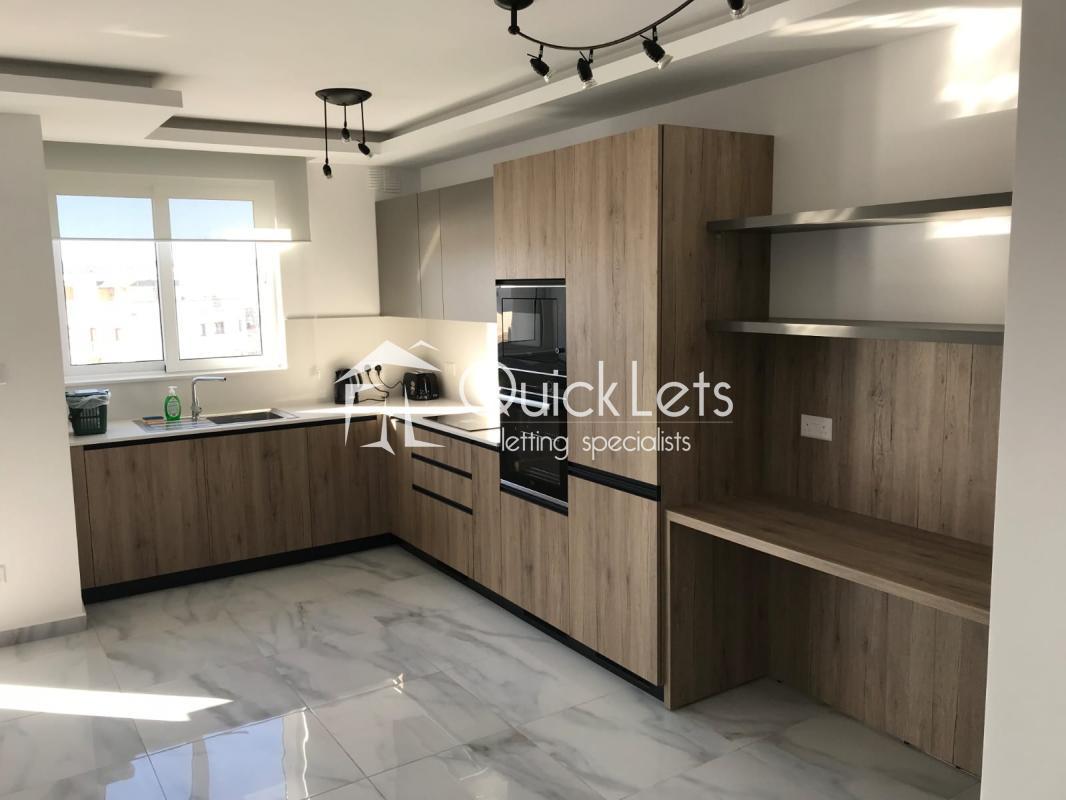 Apartments in Santa Venera - REF 85601 — QuickLets