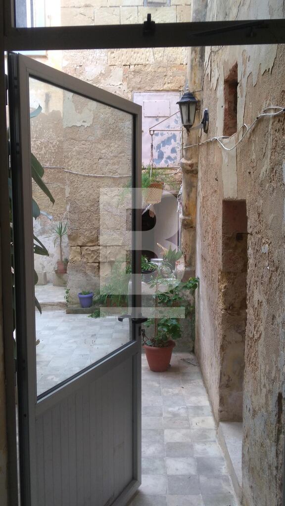 5 bed Houses of Character for Sale in Rabat — Belair Property