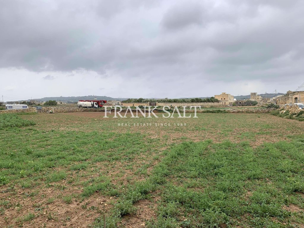 Zebbug, Farmhouse — Frank Salt Real Estate