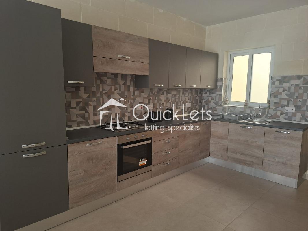 Apartments in Gozo - Kercem - REF 90714 — QuickLets