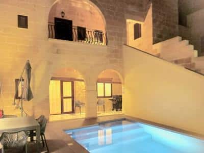 Farmhouse with a Pool in Gozo - Ghajnsielem — Simon Mamo Real Estate