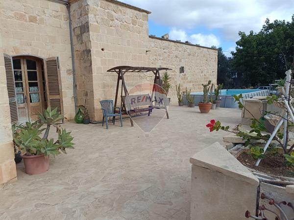 Farmhouse — RE/MAX Malta
