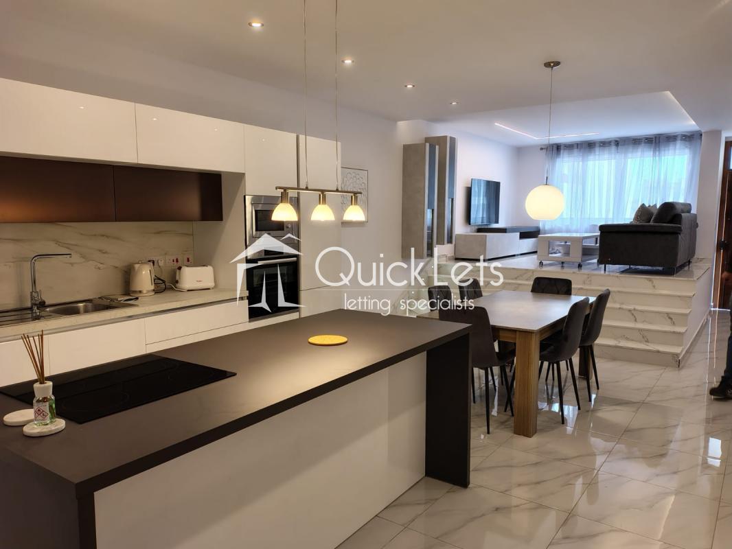 Maisonettes in Balzan - REF 83918 — QuickLets