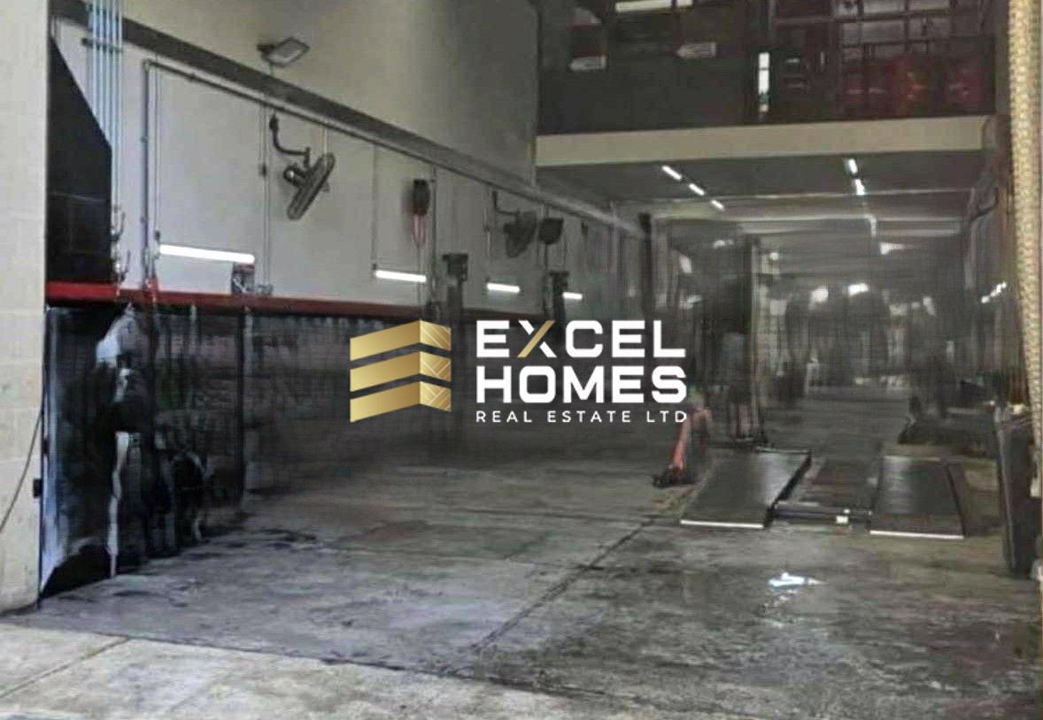 Garage — Excel Homes Real Estate