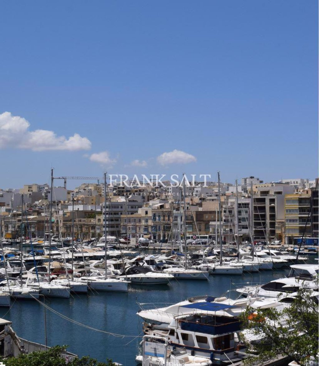 Pieta, House of Character — Frank Salt Real Estate