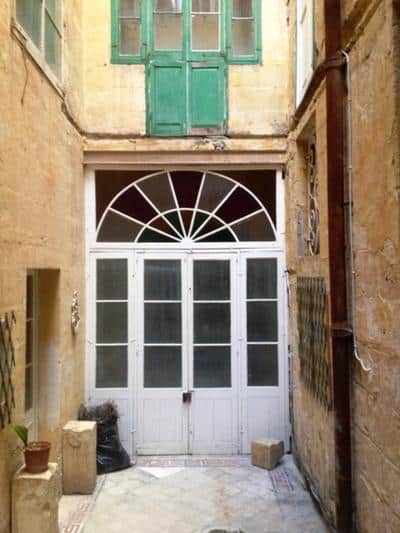 Unconverted Palazzo with a Roof Terrace in Valletta — Simon Mamo Real Estate