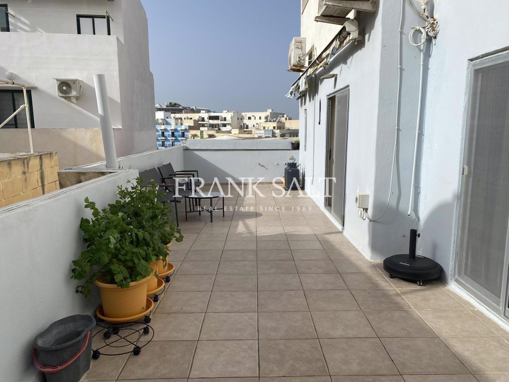 Qawra, Apartment — Frank Salt Real Estate