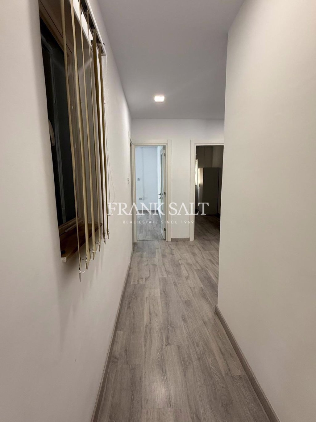 Ta' Xbiex, Office — Frank Salt Real Estate