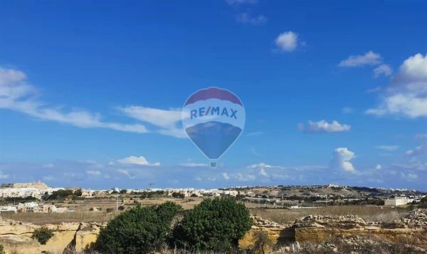 Maisonette — RE/MAX Malta
