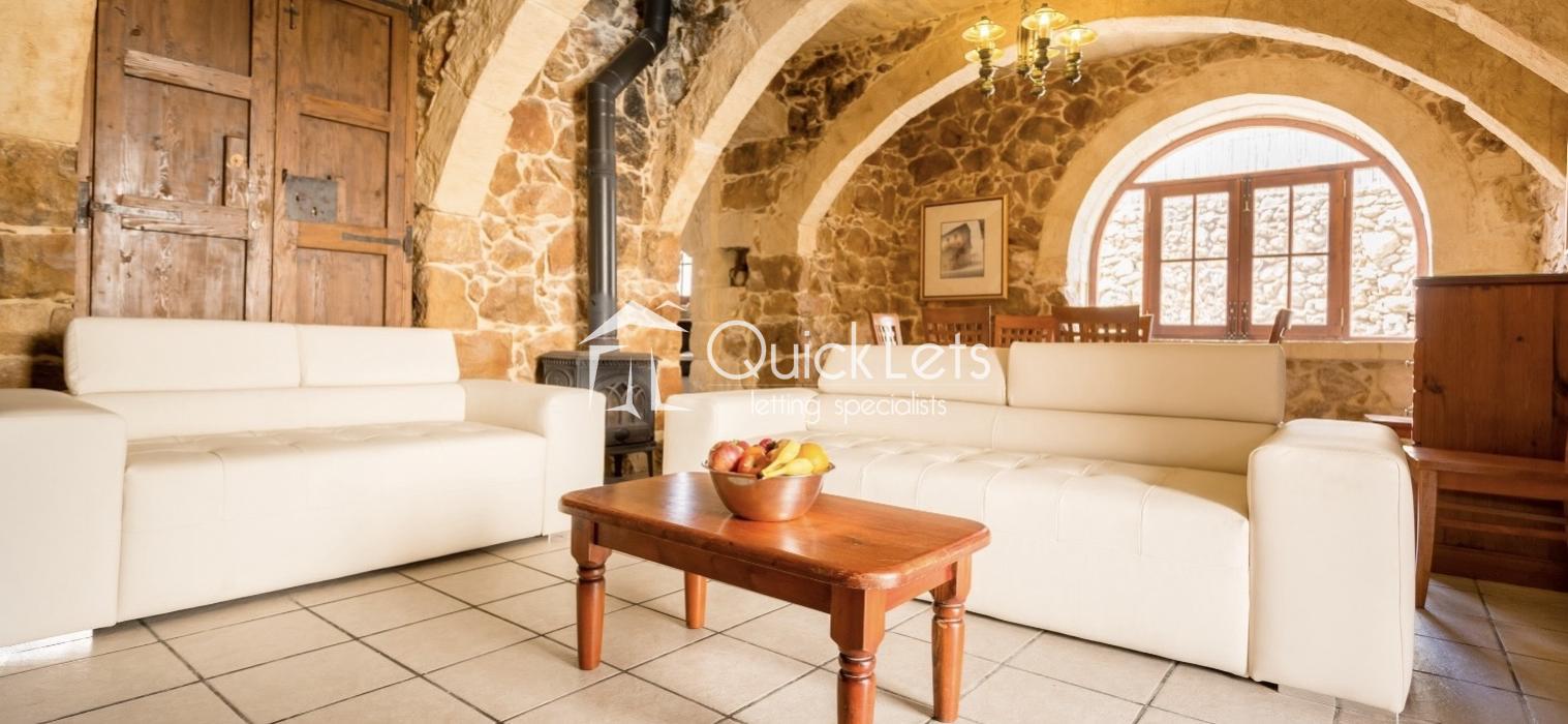 Farmhouses in Gozo - Xaghra - REF 90634 — QuickLets