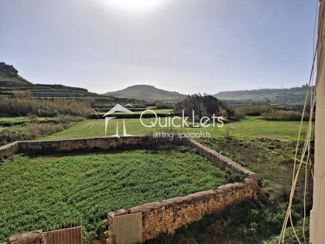 Apartments in GOZO - Marsalforn - REF 88387 — QuickLets
