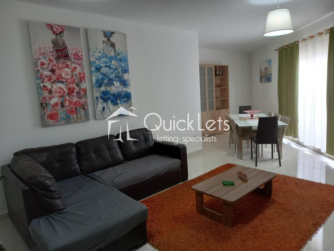 Penthouses in Luqa - REF 89321 — QuickLets