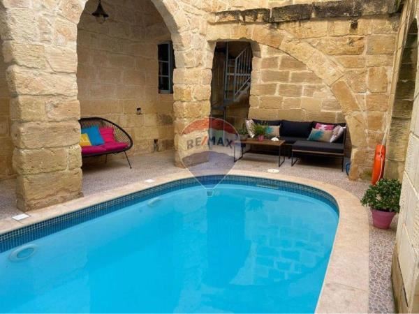 House of Character — RE/MAX Malta