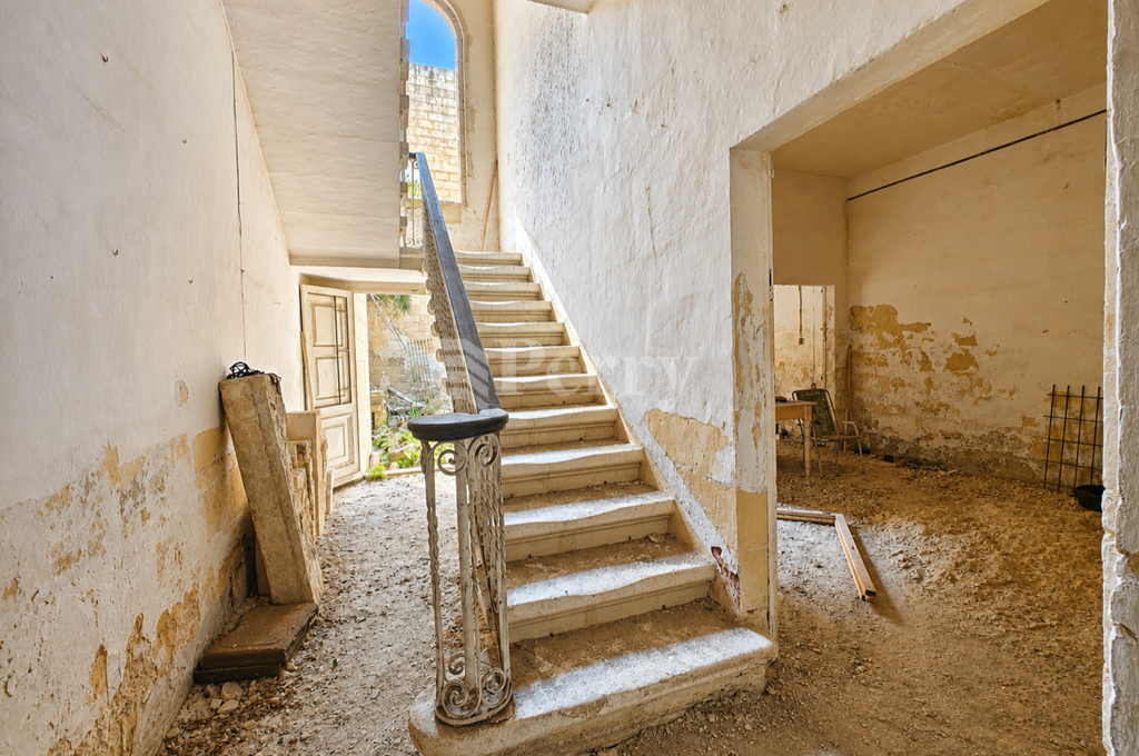 Sliema Town House — Perry Estate Agents