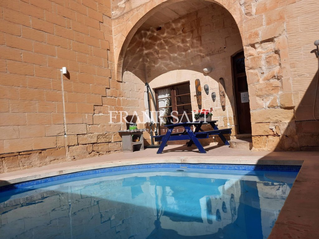 Xaghra, House of Character — Frank Salt Real Estate