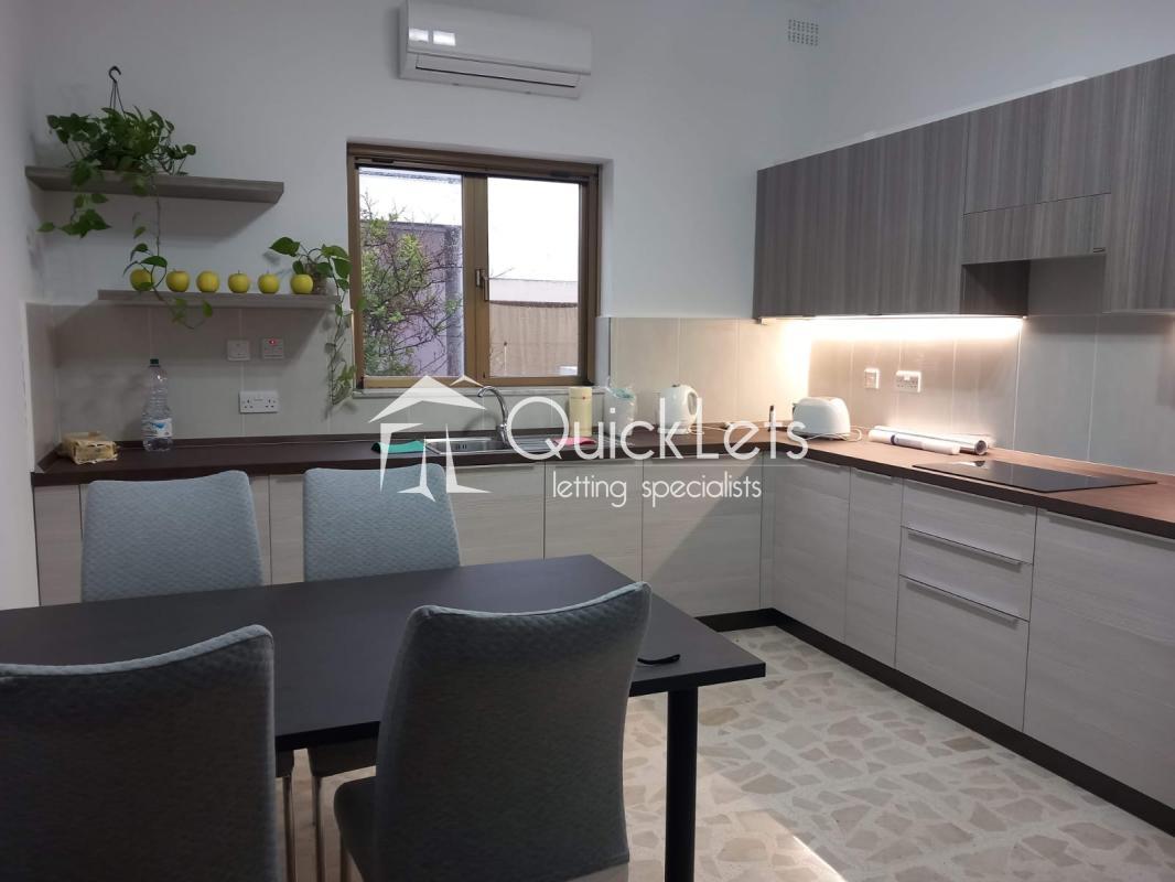 Maisonettes in Zejtun - REF 85745 — QuickLets