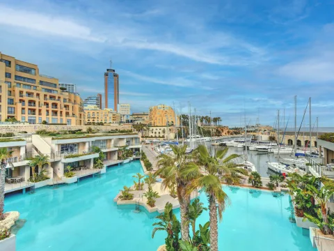 2 bed Penthouse in Portomaso, St Julian's — Malta Sotheby's International Realty