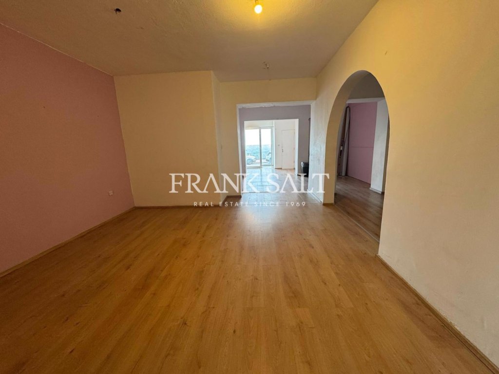Sliema, General Shop — Frank Salt Real Estate