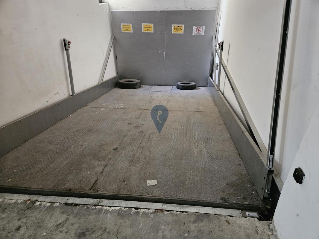 Garage/Parking Space in St. Paul's Bay - REF 90016 — Zanzi Homes