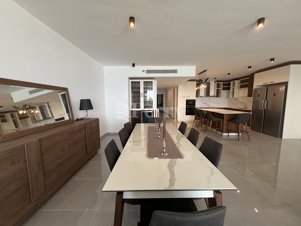 St Pauls Bay Apartment — Perry Estate Agents