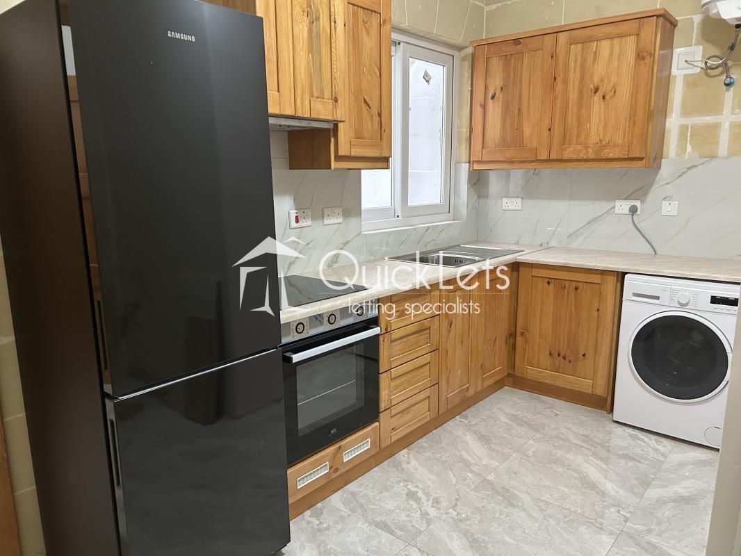 Apartments in Gozo - Rabat (Victoria) - REF 81003 — QuickLets