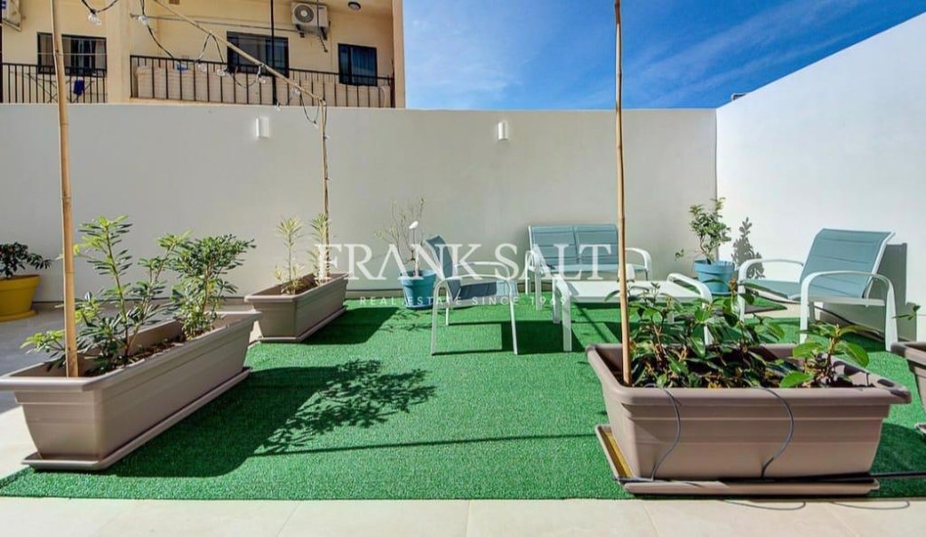 Marsascala, Maisonette — Frank Salt Real Estate