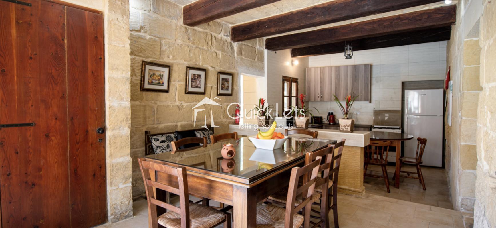 Farmhouses in Gozo - Kercem - REF 80366 — QuickLets
