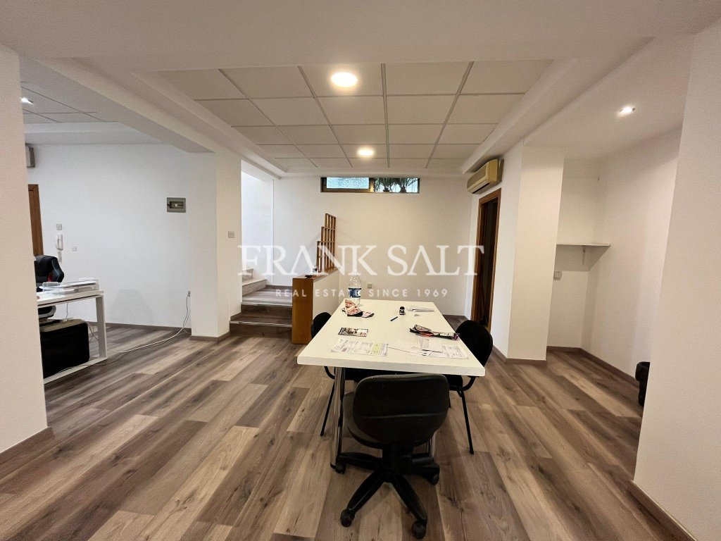 Lija, Office — Frank Salt Real Estate