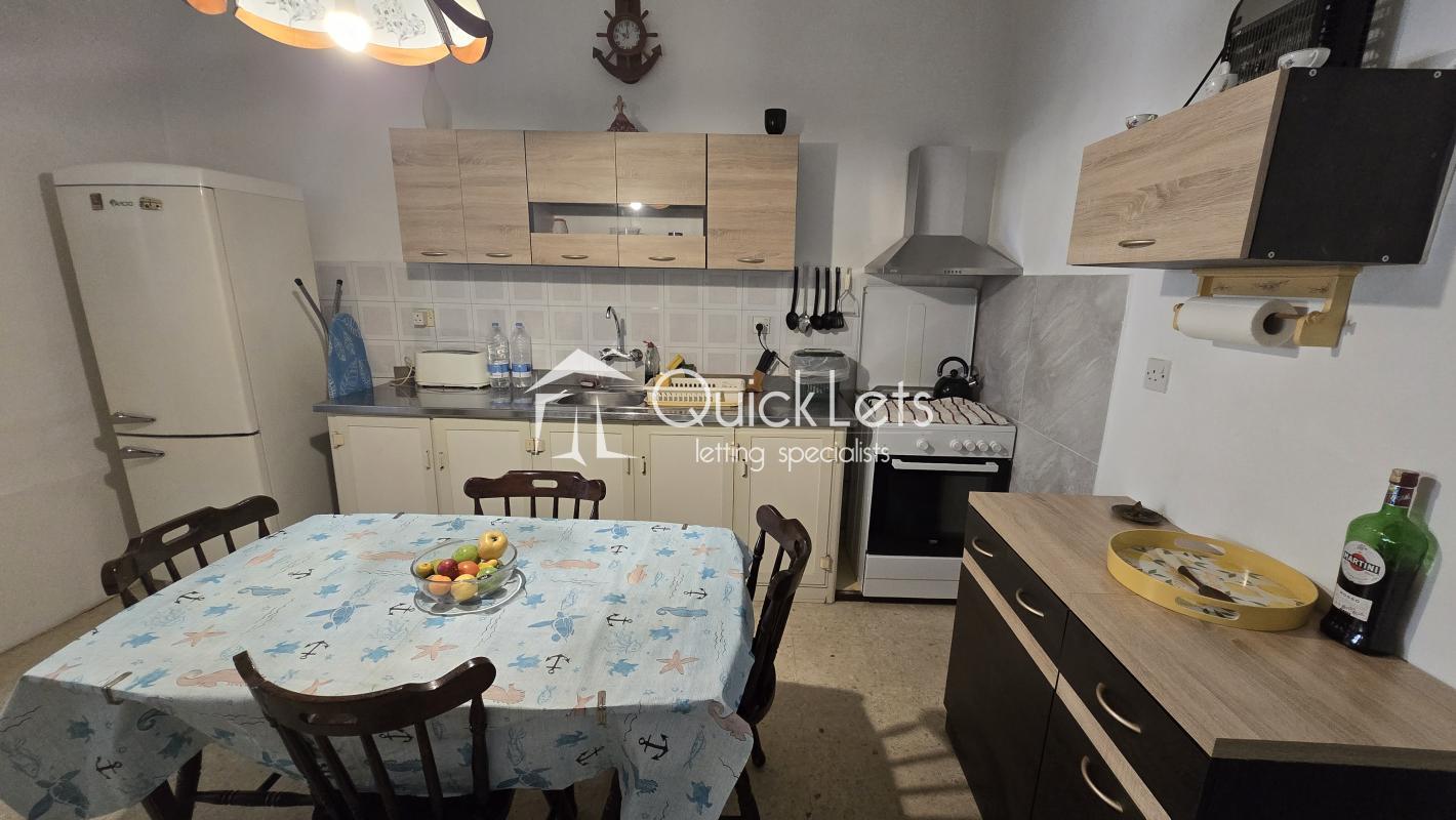 Maisonettes in St. Paul's Bay - REF 84771 — QuickLets