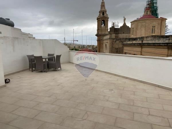 Penthouse — RE/MAX Malta
