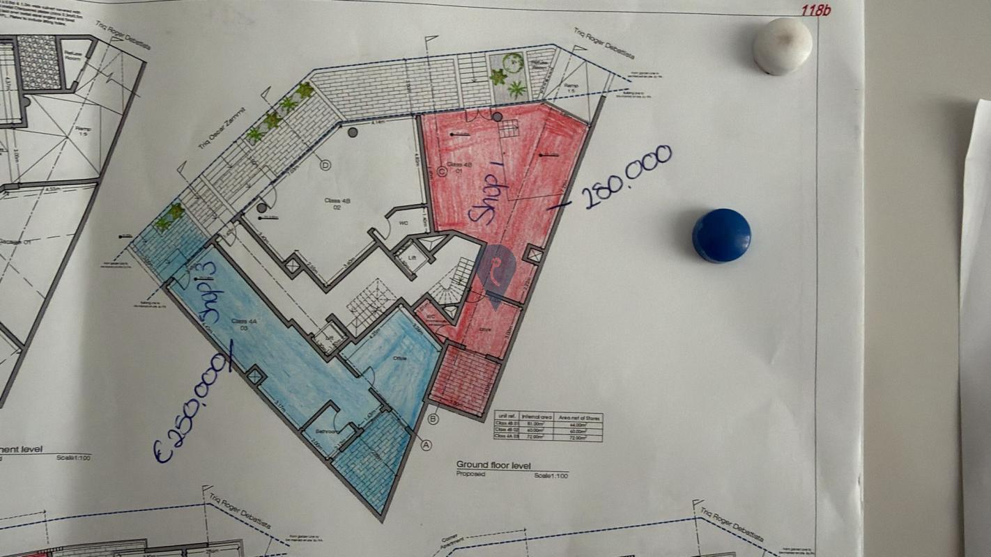 Retail / Shops / Clinics in Hamrun - REF 88669 — Zanzi Homes