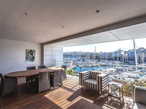 2 bed Apartment in Ta' Xbiex — Malta Sotheby's International Realty