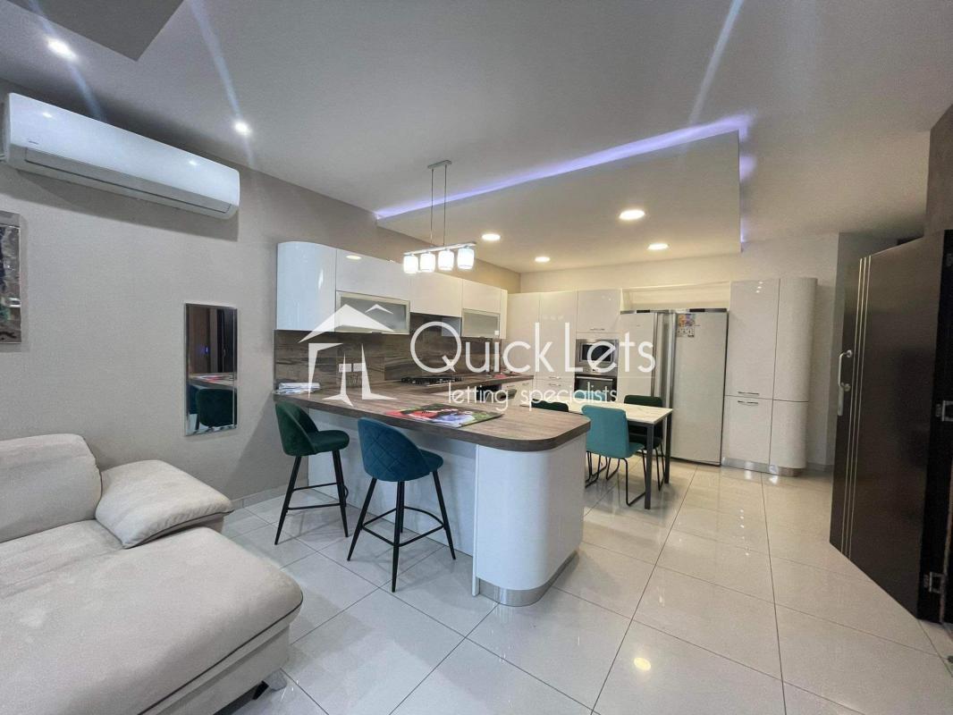Apartments in Fgura - REF 82742 — QuickLets