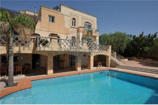 Villa Detached — RE/MAX Malta