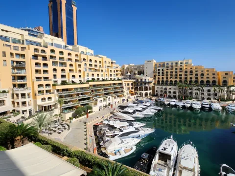 3 bed Apartment in Portomaso, St Julian's — Malta Sotheby's International Realty