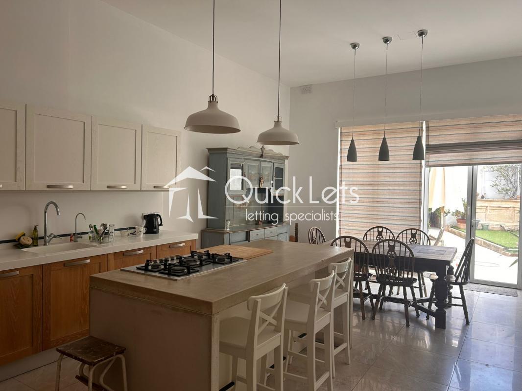 Townhouses in Naxxar - REF 86949 — QuickLets