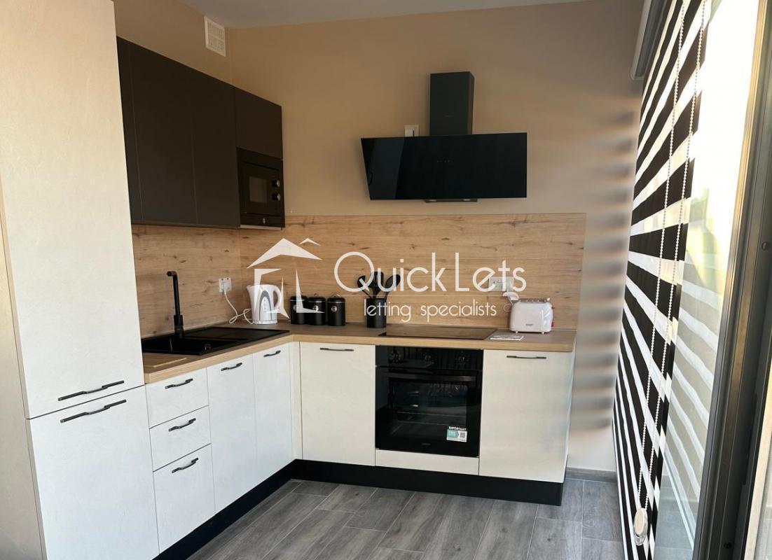 Penthouses in Naxxar - REF 82413 — QuickLets