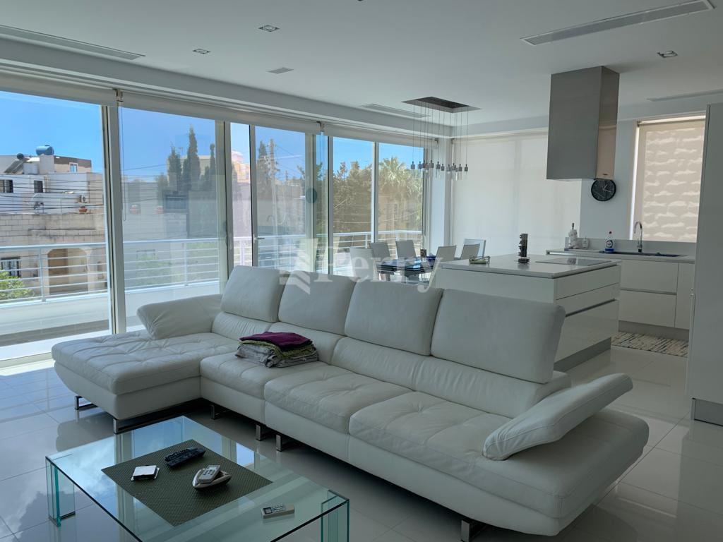 Bahar ic-Caghaq Maisonette — Perry Estate Agents