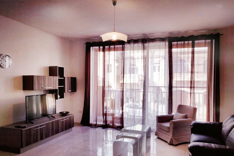 3 Bedroom Apartment To Rent in Zejtun — Easy Rent - Aleks Indre