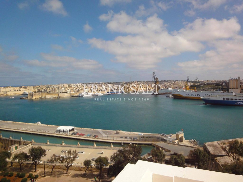Floriana, Apartment — Frank Salt Real Estate