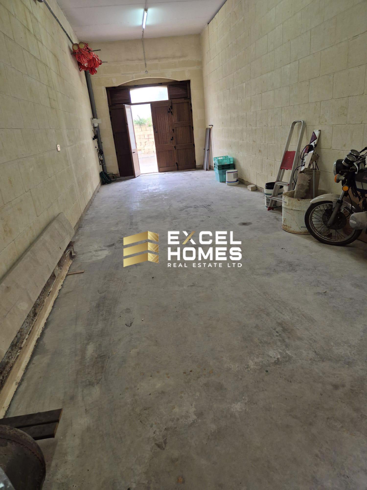 Garage — Excel Homes Real Estate
