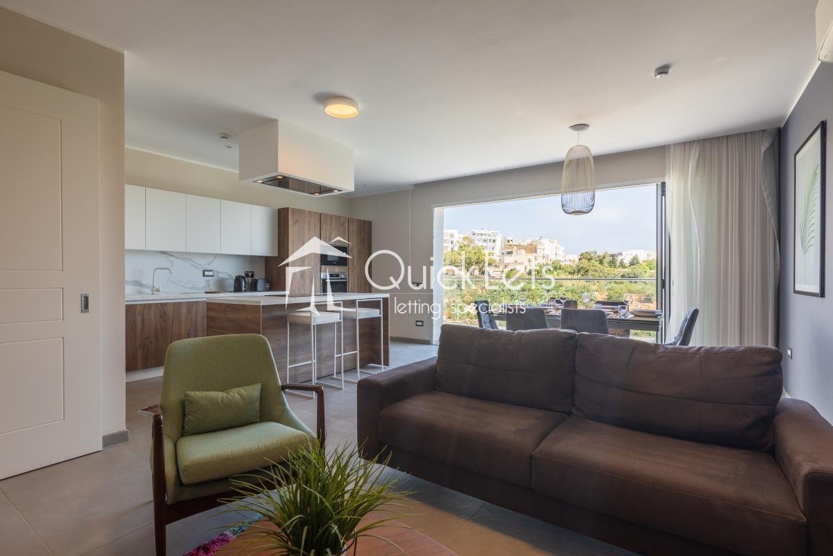 Apartments in St. Julians - REF 82828 — QuickLets
