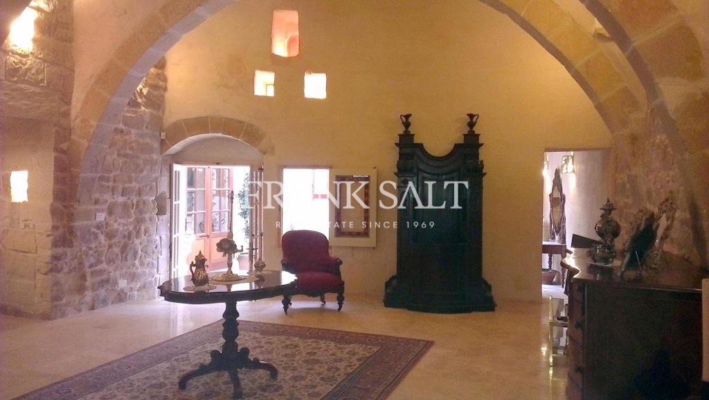 Zebbug, House of Character — Frank Salt Real Estate
