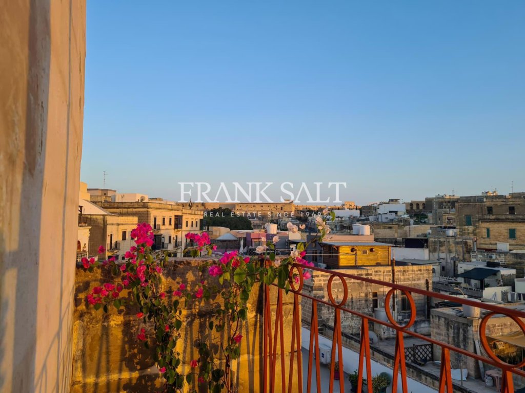 Cospicua, Apartment — Frank Salt Real Estate