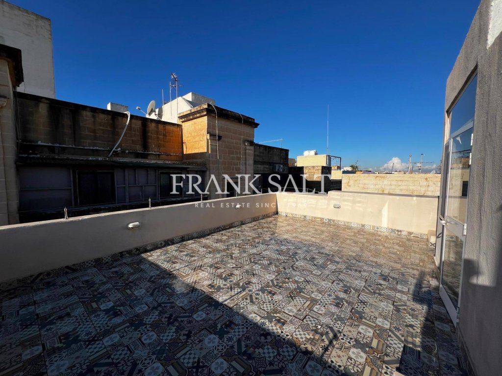 Cospicua, Townhouse — Frank Salt Real Estate