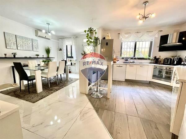 Maisonette — RE/MAX Malta