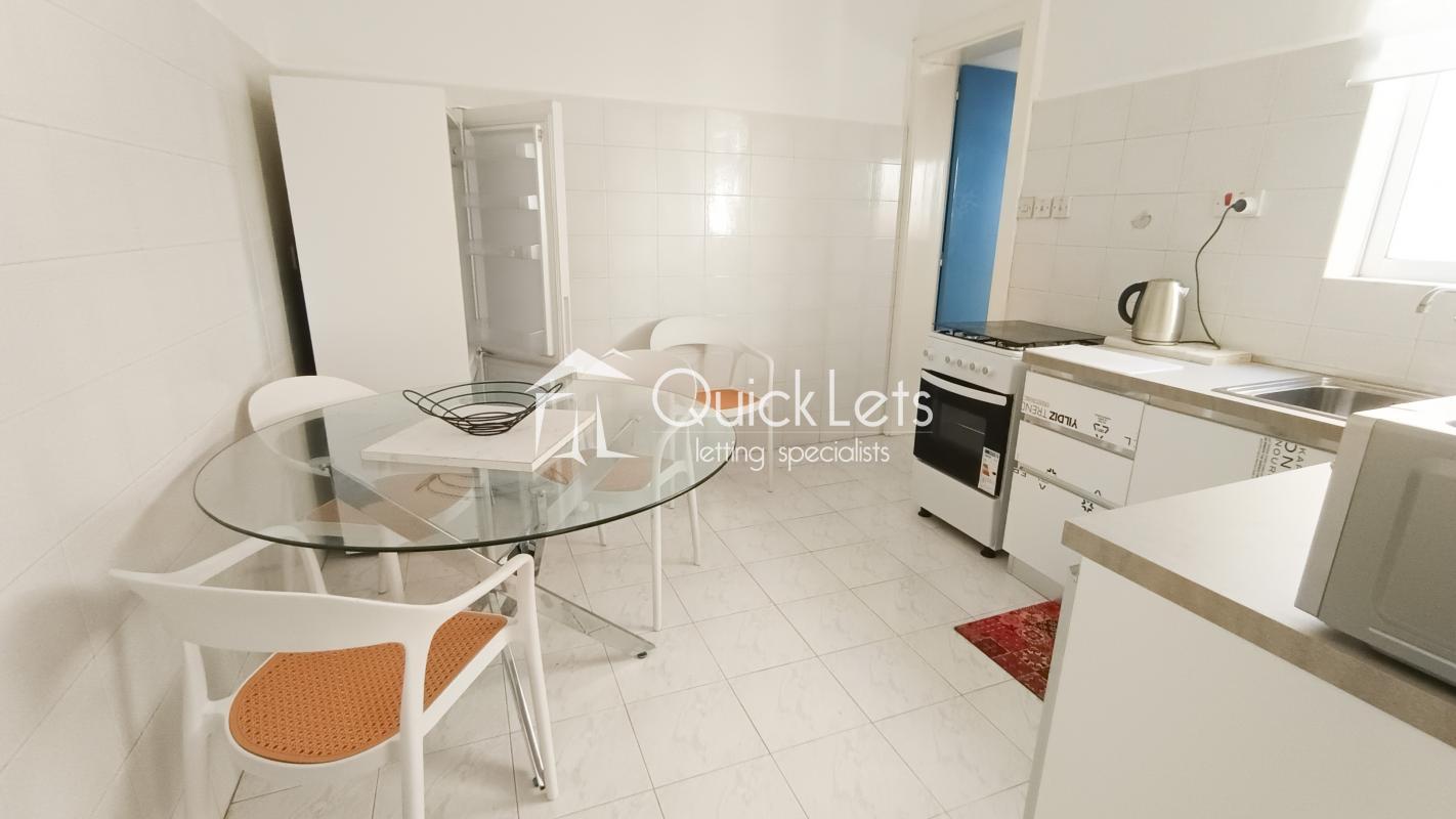 Maisonettes in St. Paul's Bay - REF 83272 — QuickLets