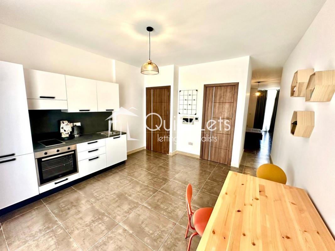 Apartments in Sliema - REF 85591 — QuickLets
