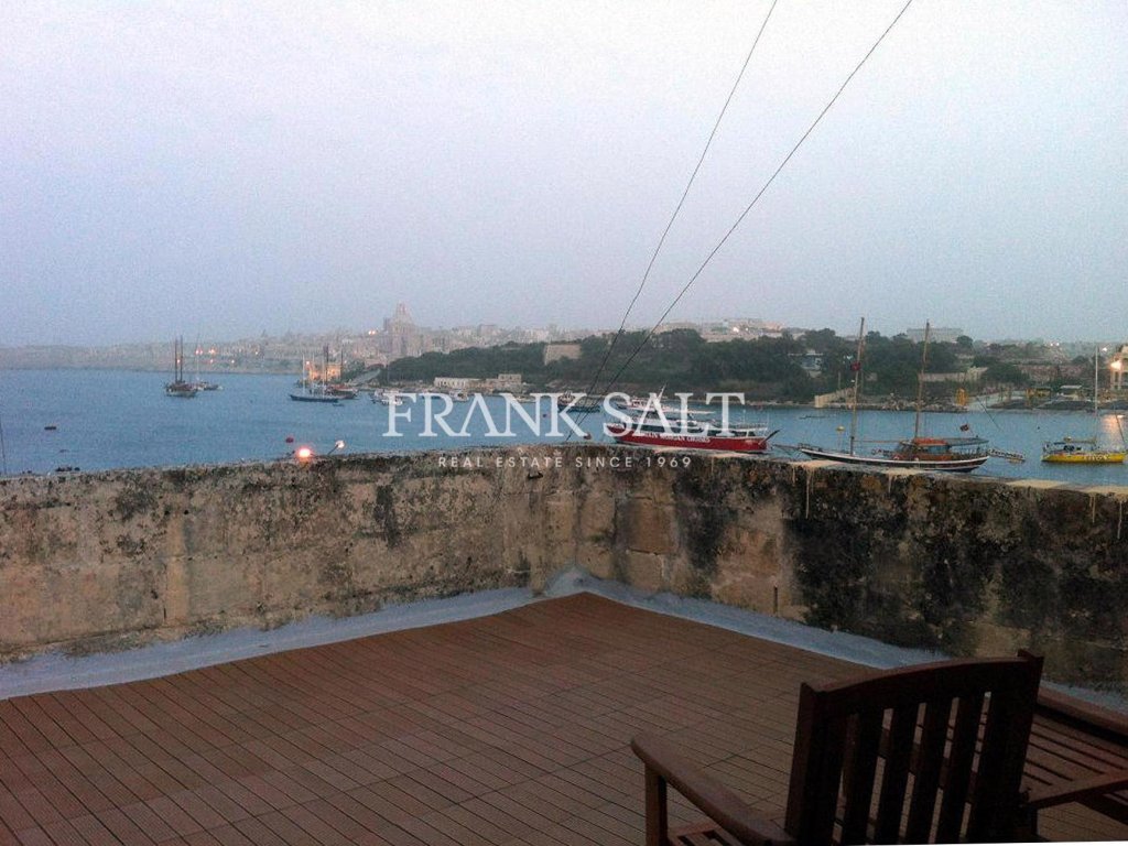Sliema, Townhouse — Frank Salt Real Estate
